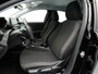 Peugeot 208 1.2 PureTech Active Pack Sport (APPLE CARPLAY,LED VERLICHTING,SPORTSTOELEN,CLIMATE,CRUISE,LM-VELGEN,NIEUWE APK)