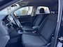 Volkswagen T-Roc 1.0 TSI Style - App Connect - stoelverwarming - climate control