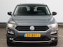 Volkswagen T-Roc 1.0 TSI Style | Trekhaak | Parkeersensoren voor & achter | DAB Ontvanger | Apple carplay / Android auto |