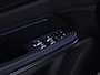 Lynk & Co 01 1.5 BLACK PACK [SCHUIFKANTELDAK,  APPLE CARPLAY, TREKHAAK, STOELVERWARMING, ACHTERUITRIJCAMERA, PARKEERSENSOREN V+A]