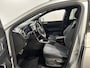 Volkswagen Taigo 115PK TSI R-Line Edition Automaat | Digital Cockpit | Camera | Adaptive Cruise Control | Apple CarPlay/Android Auto | 18" Lichtmetalen Velgen | Climate Control | Armsteun | Parkeersensoren |