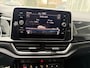 Volkswagen T-Roc 1.5 TSI R-Line Edition DSG-aut. R-LINE / Trekhaak afn. / Camera / Stoelverw. / IQ Light / FABRIEKS garantie
