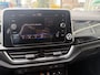 Volkswagen T-Roc 1.5 TSI R-Line Edition DSG-aut. R-LINE / Trekhaak afn. / Camera / Stoelverw. / IQ Light / FABRIEKS garantie