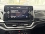 Volkswagen T-Roc 1.5 TSI R-Line DSG-aut. R-LINE / Trekhaak afn. / Camera / Stoelverw. / IQ Light / FABRIEKS garantie