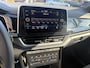 Volkswagen T-Roc 1.5 TSI R-Line Edition DSG-aut. R-LINE / Trekhaak afn. / Camera / Stoelverw. / IQ Light / FABRIEKS garantie