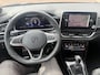 Volkswagen T-Roc 1.5 TSI R-Line Edition DSG-aut. R-LINE / Trekhaak afn. / Camera / Stoelverw. / IQ Light / FABRIEKS garantie