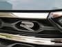 Volkswagen T-Roc 1.5 TSI R-Line Edition DSG-aut. R-LINE / Trekhaak afn. / Camera / Stoelverw. / IQ Light / FABRIEKS garantie