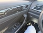 Volkswagen T-Roc 1.5 TSI R-Line Edition DSG-aut. R-LINE / Trekhaak afn. / Camera / Stoelverw. / IQ Light / FABRIEKS garantie