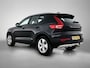 Volvo XC40 2.0 T4 Momentum 190pk Automaat | Trekhaak | Schuif-/Kanteldak | Navigatie | Climate Control | Cruise Control | Camera | LED | Parkeersensoren Voor + Achter | 18"LMV |