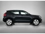 Volvo XC40 2.0 T4 Momentum 190pk Automaat | Trekhaak | Schuif-/Kanteldak | Navigatie | Climate Control | Cruise Control | Camera | LED | Parkeersensoren Voor + Achter | 18"LMV |