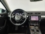Skoda Superb Combi 1.4 TSI iV Business Edition l Schuifdak l Stoel/Stuurverwarming l Camera l Navigatie l