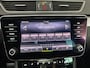 Skoda Superb Combi 1.4 TSI iV Business Edition l Schuifdak l Stoel/Stuurverwarming l Camera l Navigatie l
