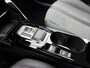 Peugeot 208 1.2 Hybrid Allure 110pk Automaat | 8 JAAR GARANTIE | Navigatie | 360 Camera | Cruise Control | 16"LMV | Dodehoekdetectie | Draadloze telefoonlader | Apple Carplay/Android Auto |