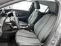 Peugeot 208 1.2 Hybrid Allure 110pk Automaat | 8 JAAR GARANTIE | Navigatie | 360 Camera | Cruise Control | 16"LMV | Dodehoekdetectie | Draadloze telefoonlader | Apple Carplay/Android Auto |