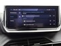 Peugeot 208 1.2 Hybrid Allure 110pk Automaat | 8 JAAR GARANTIE | Navigatie | 360 Camera | Cruise Control | 16"LMV | Dodehoekdetectie | Draadloze telefoonlader | Apple Carplay/Android Auto |
