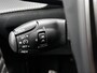 Peugeot 208 1.2 Hybrid Allure 110pk Automaat | 8 JAAR GARANTIE | Navigatie | 360 Camera | Cruise Control | 16"LMV | Dodehoekdetectie | Draadloze telefoonlader | Apple Carplay/Android Auto |