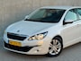 Peugeot 308 1.2 VTi Active 2014 Wit 5D PDC|NAP|APK 2027