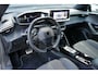 Peugeot e-2008 EV 156PK 56KWH GT AUTOMAAT / NAVI / CLIMA / CAMERA V+A / 17"LMV / KEYLESS / 8 JAAR GARANTIE / FULL-LED / PDC / ADAPT. CRUISECONTROL / 1E EIGENAAR / SCHITTERENDE STAAT !!