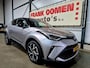 Toyota C-HR / C-HR+ 1.8 Hybrid Adventure + Dealer OH|Keyless|Camera|Navi|Apple|Android|DAB|Dodehoek|Lane|LED|18"LMV