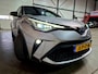 Toyota C-HR / C-HR+ 1.8 Hybrid Adventure + Dealer OH|Keyless|Camera|Navi|Apple|Android|DAB|Dodehoek|Lane|LED|18"LMV