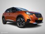 Peugeot 2008 1.2 PT 131PK H6 GT Pack Navi Stoelverwarming Camera 18"Velg Digi Cockpit DonkerGlas