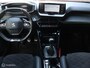 Peugeot 2008 1.2 PT 131PK H6 GT Pack Navi Stoelverwarming Camera 18"Velg Digi Cockpit DonkerGlas