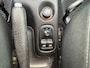 Peugeot 206 CC 1.6-16V Quiksilver Storing Cabriodak! ECC Audio/CD El. pakket ABS Sportstoelen LMV 16" Dealeronderh. Apk 03/10/2026