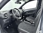Toyota Aygo X 1.0 VVT-i MT Envy | BTW voertuig | Parkeersensoren voor+achter | Climate Control | Draadloze telefoonlader | Groot multimedia Scherm | Apple CarPlay/Android Auto |