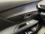 Peugeot 3008 Hybrid 225 Allure Sport 225Pk Automaat (APPLE CARPLAY, GROOT NAVI, LEDER, 360 CAMERA, SPORTSTOELEN, GETINT GLAS, LANE ASSIST, NIEUWSTAAT)