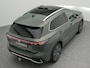 Volkswagen Tiguan R-Line-Edition 1.5 eHybrid 204 pk | Trekhaak | Panoramadak | Stuur & Stoelverwarming |