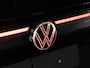 Volkswagen Tiguan R-Line-Edition 1.5 eHybrid 204 pk | Trekhaak | Panoramadak | Stuur & Stoelverwarming |