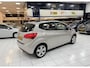 Kia Venga 1.4 CVVT Super Pack Bovag Garantie Panoramadak