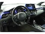 Toyota C-HR / C-HR+ 1.8 Hybrid Bi-Tone | Stoelverwarming | Camera | Adaptieve Cruise Control | Lichtmetalen Velgen |
