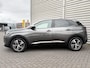 Peugeot 3008 1.6 Plug-in Hybrid Allure 195PK | PDC | Navi | Voorstoelen verwarmd | 18' Lichtmetalen velgen | All season banden | Verwarmbare voorruit