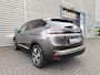 Peugeot 3008 1.6 Plug-in Hybrid Allure 195PK | PDC | Navi | Voorstoelen verwarmd | 18' Lichtmetalen velgen | All season banden | Verwarmbare voorruit