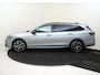 Volkswagen Passat Variant R-Line Edition - eHybrid | 'App-Connect' draadloze smartphone integratie | Afstandscontrolesysteem (Front Assist) | Automatische afstandsregeling (Adaptive Cruise Control)