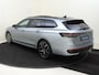 Volkswagen Passat Variant R-Line Edition - eHybrid | 'App-Connect' draadloze smartphone integratie | Afstandscontrolesysteem (Front Assist) | Automatische afstandsregeling (Adaptive Cruise Control)