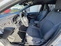 Toyota Corolla Touring Sports 1.8 HYBRID DYNAMIC BI-TONE STOELVERWARMING PARK-SENSOREN CAMERA LM-VELGEN+ALL-SEASON AD-CRUISE PRIVACY-GLASS