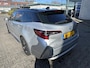 Toyota Corolla Touring Sports 1.8 HYBRID DYNAMIC BI-TONE STOELVERWARMING PARK-SENSOREN CAMERA LM-VELGEN+ALL-SEASON AD-CRUISE PRIVACY-GLASS