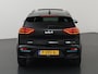 Kia Niro EV e-Niro ExecutiveLine 64 kWh | SOH 96% | Schuif/Kanteldak | Lederen Interieur | Ele,verstelbare stoelen | Apple CarPlay/Android Auto | Camera | DAB | Stoelverwarming/Koeling | Stuurverwarming | Adaptieve Cruise Control |