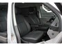 Volkswagen Transporter 2.0 TDI L2H1 150PK NEW LAGE BIJTELLING BULLI / LEDEREN BEKLEDING / DUBBEL CABINE / NAVIGATIE / ACTIVE
