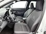 Toyota Yaris Cross 1.5 Hybrid 115 Dynamic | Comfort Pack  | Stoel- en stuurverwarming | Draadloos oplader | Dodehoekdetectie