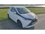 Toyota Aygo 1.0 VVT-i X-play | Bestuurderstoel verwarmd | Mediascherm