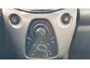Toyota Aygo 1.0 VVT-i X-play | Bestuurderstoel verwarmd | Mediascherm