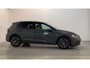 Volkswagen Golf 1.5 TSI Life Sfeerverlichting Navigatie Parkeersensoren DAB+