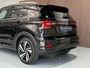Volkswagen T-Cross 1.5 TSI R-Line 150 PK Automaat DSG / Navigatie full map / Camera / Keyless / Lederen interieur