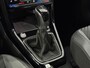Volkswagen T-Cross 1.5 TSI R-Line 150 PK Automaat DSG / Navigatie full map / Camera / Keyless / Lederen interieur
