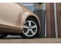 Volvo V40 1.6 T3 Momentum | 2e eigenaar | Sportstuur | Stoelverwarming | Climate control | Navigatie | Cruise control | PDC | Mistlampen | Origineel