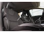 Volvo V40 1.6 T3 Momentum | 2e eigenaar | Sportstuur | Stoelverwarming | Climate control | Navigatie | Cruise control | PDC | Mistlampen | Origineel