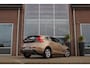 Volvo V40 1.6 T3 Momentum | 2e eigenaar | Sportstuur | Stoelverwarming | Climate control | Navigatie | Cruise control | PDC | Mistlampen | Origineel
